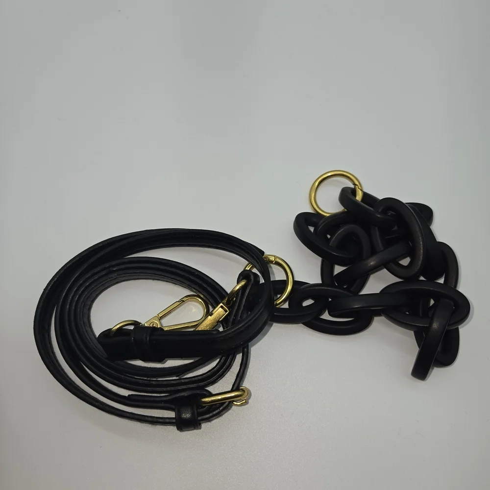 YSL - Tolietry Bag With Two Straps Included - Gift With Purchase - Picture 7 of 10